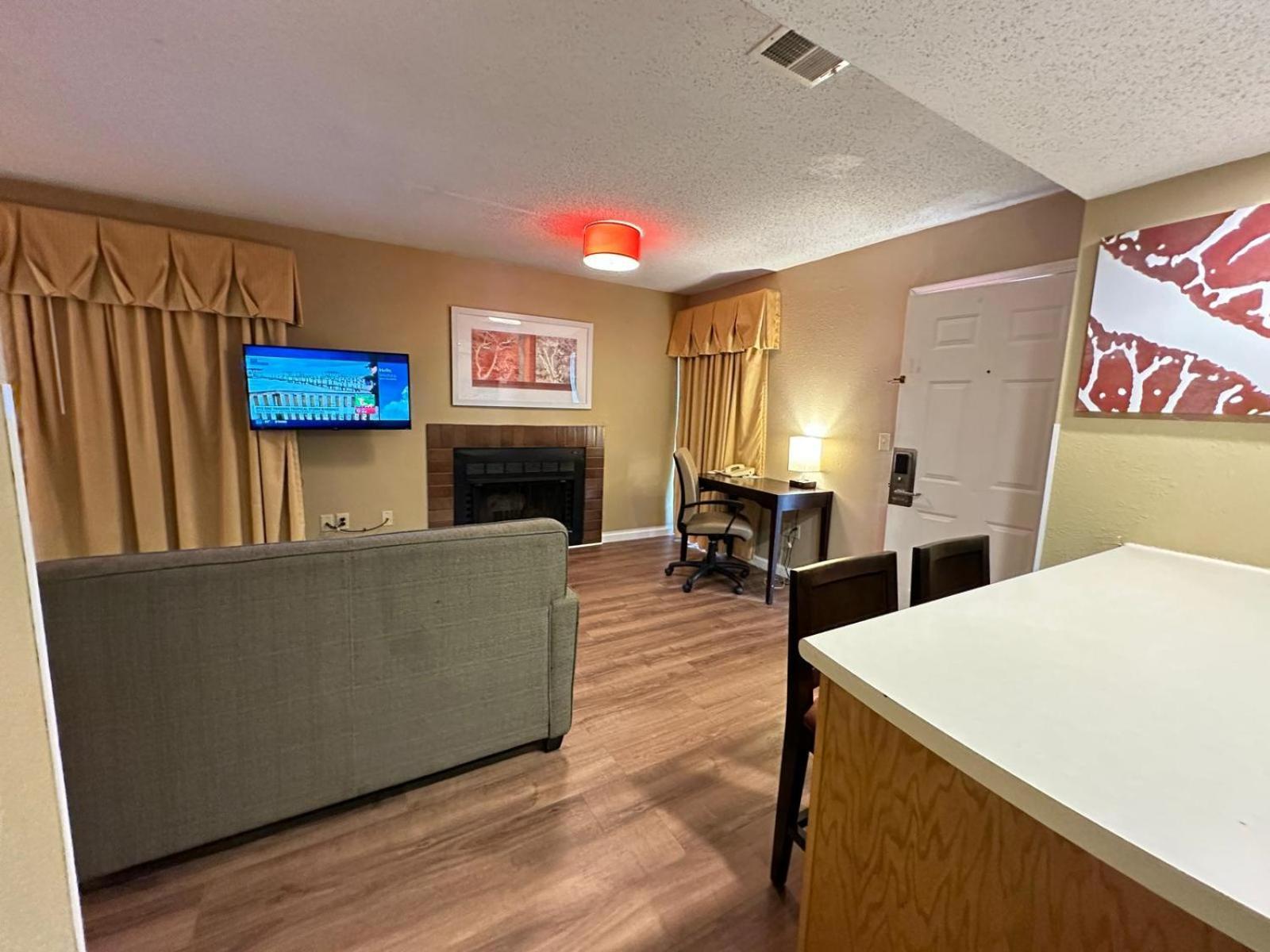 Hawthorn Extended Stay By Wyndham Wichita Exteriér fotografie
