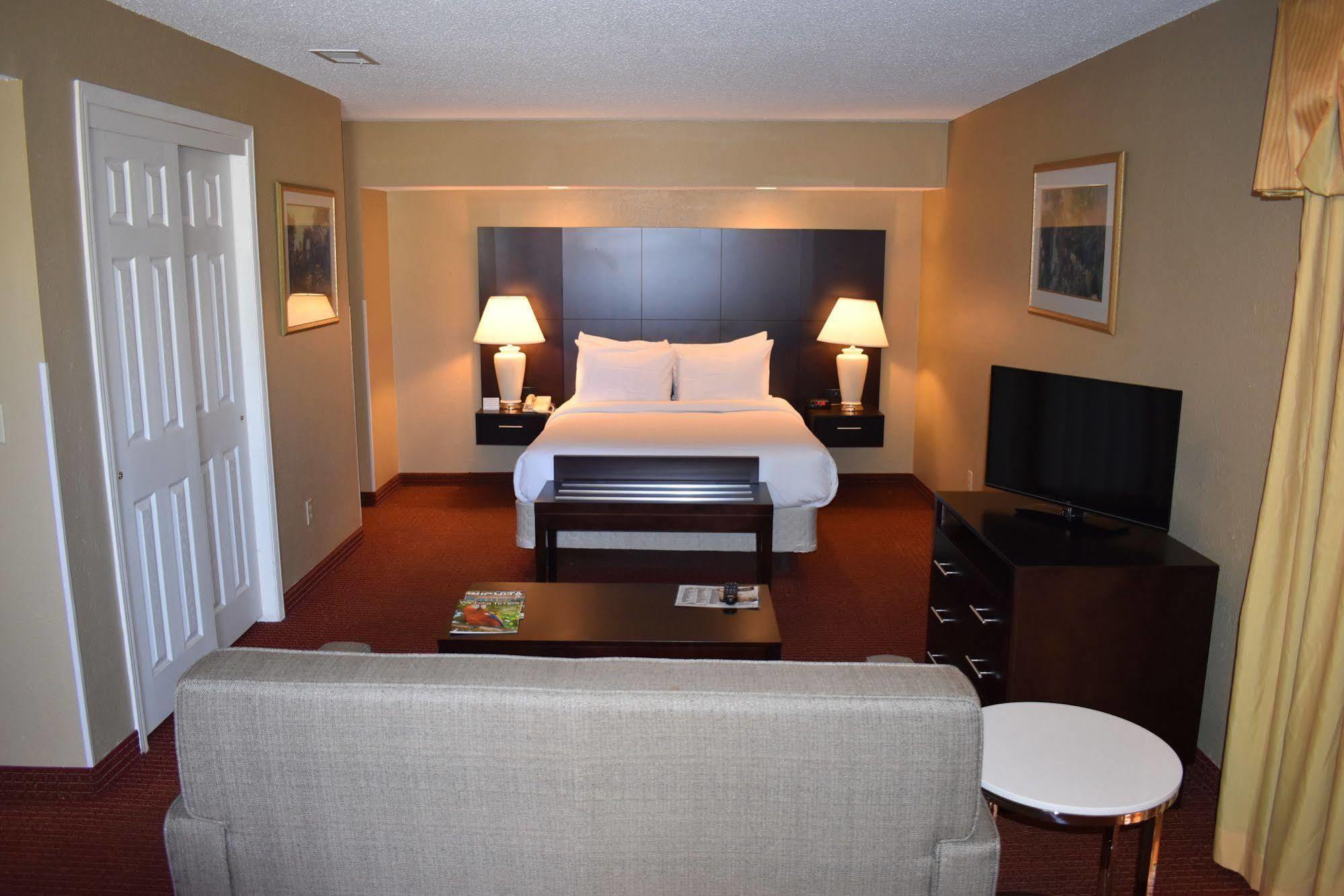 Hawthorn Extended Stay By Wyndham Wichita Exteriér fotografie