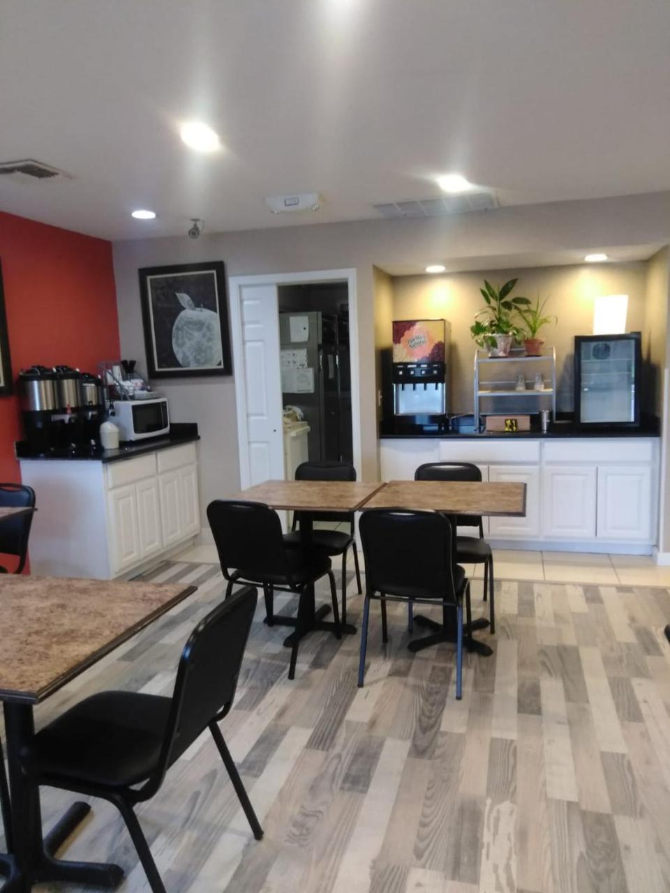 Hawthorn Extended Stay By Wyndham Wichita Exteriér fotografie